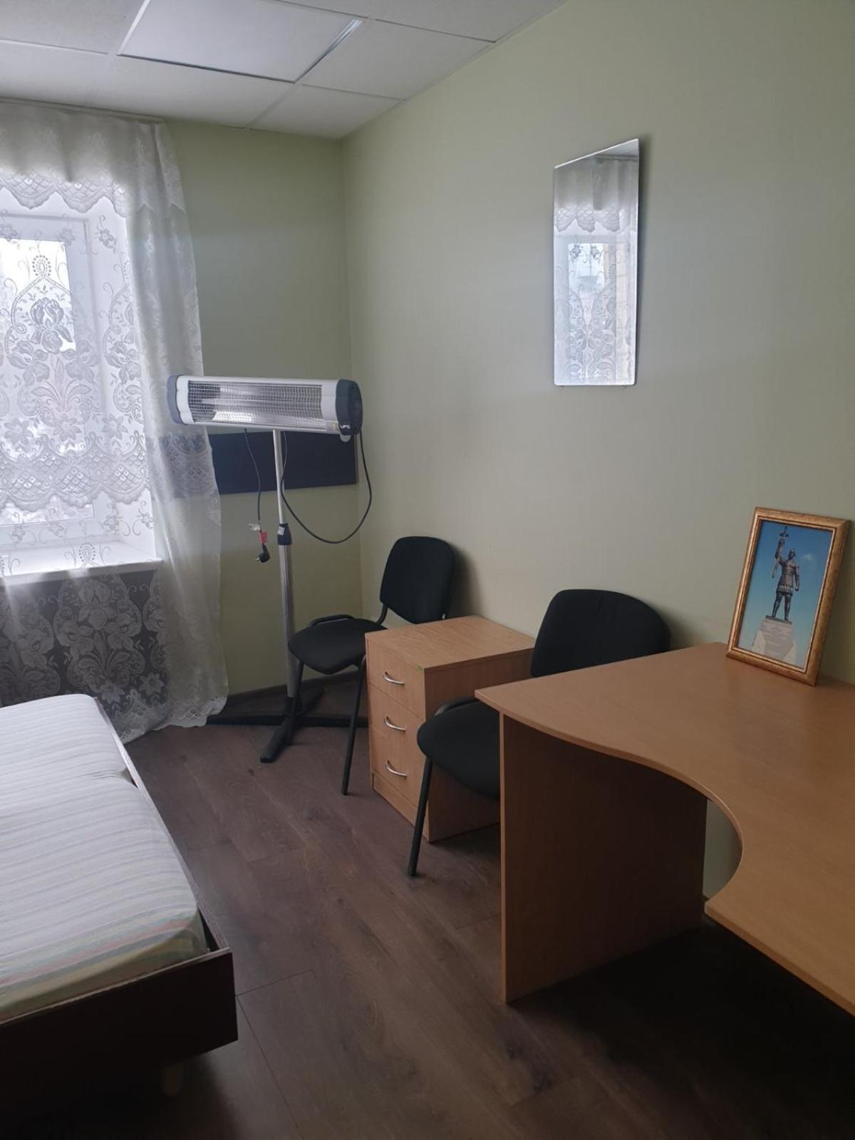 Hostel Krone Gok Zatishok Kyiv Exterior photo